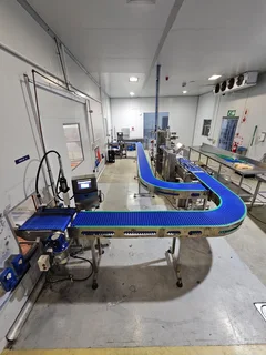 Conveyors systems designed and manufactured from Stainless steel