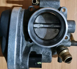 Chevrolet Orlando 1.8i F18D4 Engine CDE 2009-2015 Bosch Throttle Valve Body Part# 55560398