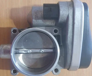 BMW E90 320i N46 Engine CDE 2005-2007 OEM BMW Throttle Valve Body Part# 1354 1 439 580 06