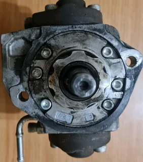 Toyota Quantum 2.5 D-4D 2KD-FTV 2005-2011 DENSO Injector Pump part# 22100-30110