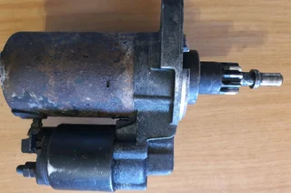 VW Bora 1.8 Turbo AUM 1997-2004 Bosch Starter Motor part# 02A 911 023 T