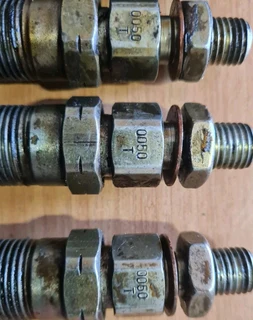 Nissan Cabstar 3.2 Diesel QD32 Non Turbo ZEXEL Injectors Set part number Verification