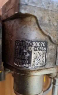 Toyota Hilux 2.5 D-4D 2KD-FTV 2005-2014 DENSO Injector Pump part# 22100-30110