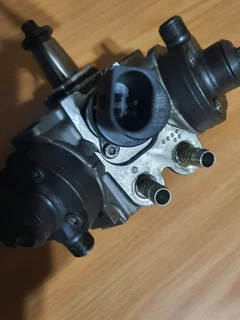 BMW F30 330D N57D30A Engine CDE 2009-2018 Bosch High Pressure Pump Part# 7823463