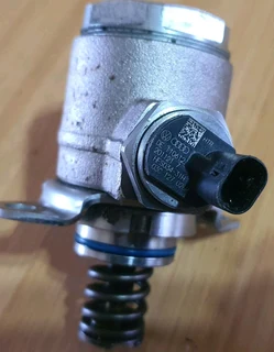 Audi A1 1.4 TFSI CAXA Engine CDE 2009-2013 OEM VAG VW High-Pressure Pump Part# 03C 127 026 M *HFS034