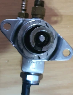 VW Tiguan 1.4 TSI CAXA 2009-2015 OEM VAG High Pressure Pump Part# 03C 127 026 M