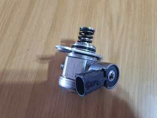 BMW E70 X5M N63 Engine CDE 2008-2015 Bosch High Pressure Pump Part# 1351 7595339