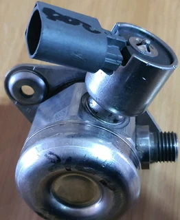 BMW F01 750ix N63 Engine CDE Petrol 2008-2015 Bosch Petrol High-Pressure Pump Part# 1351 7595339