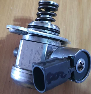 BMW F01 750ix N63 Engine CDE Petrol 2008-2015 Bosch Petrol High-Pressure Pump Part# 1351 7595339