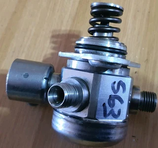 BMW F01 750ix N63 Engine CDE Petrol 2008-2015 Bosch Petrol High-Pressure Pump Part# 1351 7595339