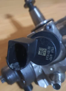 BMW F01 730D N57D30A Engine CDE 2009-2018 Bosch High Pressure Pump Part# 0 0445 010 634