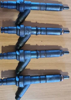 Isuzu D-Max 2.5 Turbo Diesel 4JA1 Engine CDE 2004-2012 ZEXEL Injectors Set Part# 8973829460