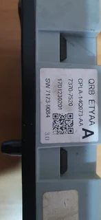 Jaguar F-Pace X761 3.0 Diesel 306DT Engine CDE 2015-2024 OEM Jaguar Relay Fuse Box part# CPLA AA