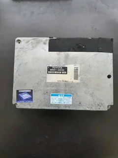 Toyota RAV4 2.0 VVTI Variable Valve Timing Intelligence Petrol Management System 2002-2012 Genuine U