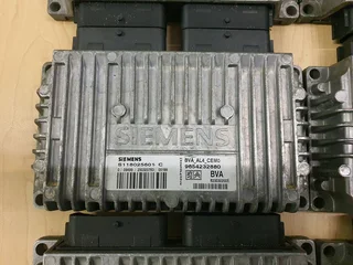 Renault Megane 1.6i 16V 1995-2008 Siemens TCM part# #7700115401