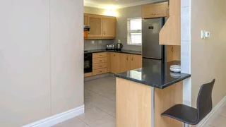 UPPER LA LUCIA RIDGE  / EXECUTIVE 3 BED 3 BATH 4 PARKINGS UNFURN APARTMENT R27K pm