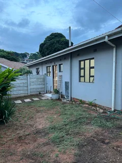 DBN NORTH, NEAR KAROO BUTCHERY, 2 BED UNFURN GARDEN COTTAGE, GARAGE, PET FRIENDLY R9.5KPm
