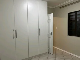 DBN NORTH, NEAR KAROO BUTCHERY, 2 BED UNFURN GARDEN COTTAGE, GARAGE, PET FRIENDLY R9.5KPm