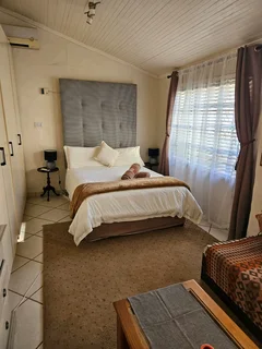 GLENASHLEY, STUNNING STUDIO PAD, FULLY FURN R9Kpm INC UTILITIES