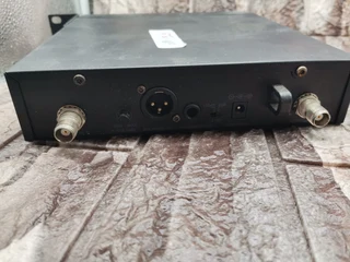 EZsync Black Electro Voice R300 With No other Attachments