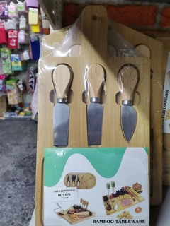 Bamboo Cheese Board Cutter 3pc Knie set
