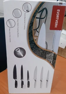 KNIFE SETS ON HAND FROM -R175 -R250