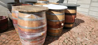 Bar barrel. 225litre French oak wine barrel with Granite top