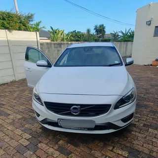 2014 White Volvo V60 D5 R design 2.4 D 5-cylinder twin-scroll turbo diesel station wagon automatic