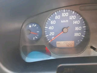 2013 Nissan Hardbody NP 300  2.5T Diesel white Doublecab 4x2 bakkie for sale in excellent condition