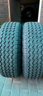 Tyres for sale 18 inch 255/65/r18 or swop for 265/65/17at