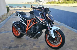 2019 KTM 1290R SUPER DUKE!! AS NEW!!