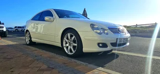 Beyond Spotless! 2008 C230 Coupe Sports Hatch!!