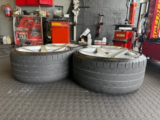 Rims Ispiri 20” Original excellent condition with tyres