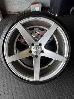 Rims Ispiri 20” Original excellent condition with tyres