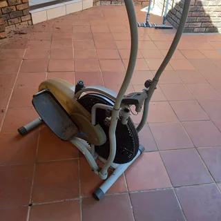 Orbitrek platinum excerciser