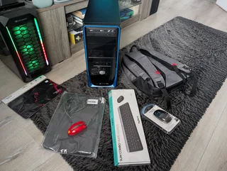 Cooler Master PC Including Other Accessories (Read)