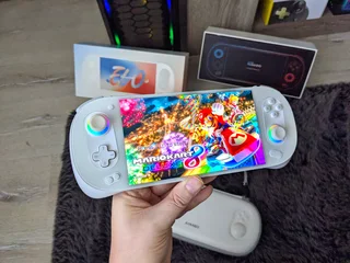 2025 Ayaneo Pocket Evo Android Gaming Handheld 7&#34; OLED 165Hz 12GB 256GB Bundle
