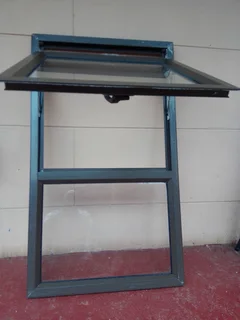 Aluminium window frame