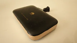 Huawei Wi-Fi Pro2 5G 300Mbps 5G Mobile Router with 6400mAh Built-in Powerbank for sale