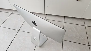 Apple 21inch iMac Slim Intel Quad Core i5 8GB ram 1TB SATA Drive for sale