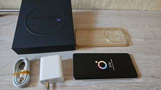 Vivo X200 Pro CN 6.78inch AMOLED LPTO 5G 16GB 512GB with Fast Charger and Box for sale