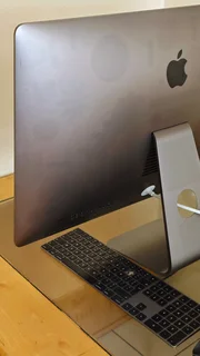 Apple 27inch 5K Retina Display iMac Pro Intel Core Xeon 2 32GB ram 1TB SSD with Box for sale