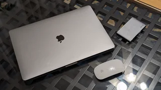 Apple 16inch Touchbar MacBook Pro Intel 8-Core i9 16GB ram 1TB SSD with USB-C Hub Mouse for sale