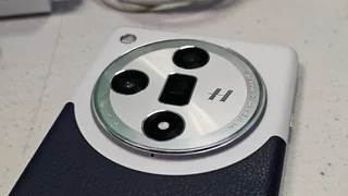 Oppo Find X7 Ultra 6.8inch AMOLED LPTO 16GB ram 512GB with Fast Charger and Cover for sale