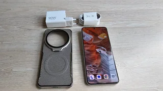 Xaomi 14 Ultra 6.73inch Amoled 16gb Ram 512gb With Fast Charger And Cover For Sale