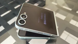 Samsung Galaxy Flip 6 6.7inch 120hz Super Amoled 256gb Mint Green For Sale