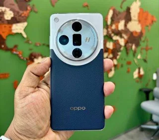 Oppo Find X7 Ultra 6.8inch Amoled Lpto 16gb Ram 512gb With Fast Charger And Cover For Sale