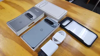 New Google Pixel Pro XL 6.8inch OLED Actua Display 128GB with Google Charger Box and Cover for sale