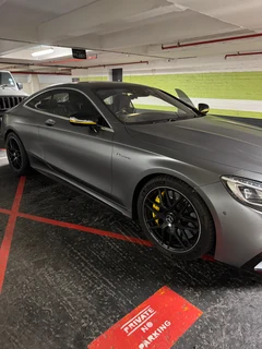 2018 Mercedes-Benz S-Class Coupe AMG    S63.      Yellow EDITION! V8. Sound