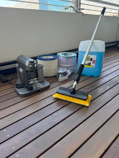 Pentair pool water filter and salt water chlorynater